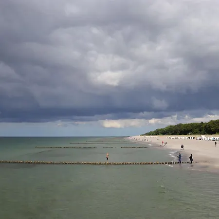 Appartementhaus 3 - Urlaub Zwischen & Bodden Apartamento Zingst